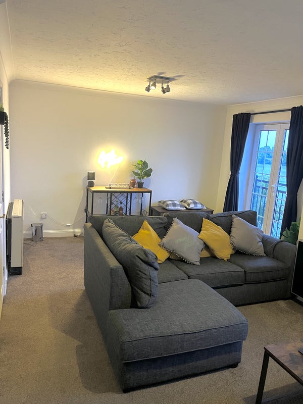 Double Room in Friendly Cardiff Bay Flat! - student accommodation in Cardiff - img_4