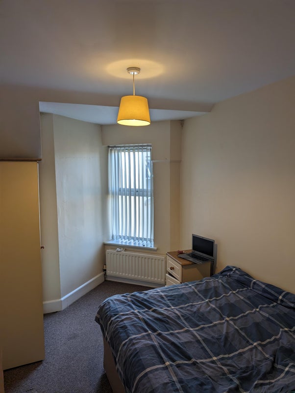 Double Room In Large Penthouse Apartment - student accommodation in Belfast - img_8
