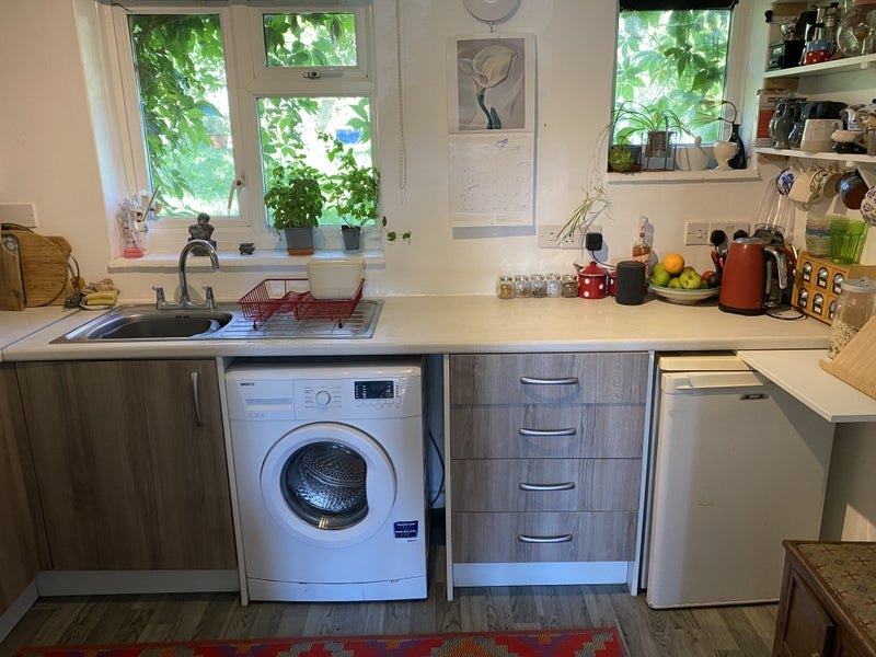 Double room in peaceful rural location - student accommodation in West Marden - img_2