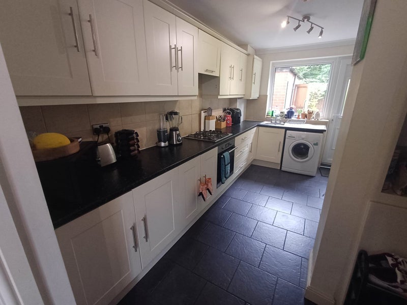 Double Room in Sociable and Pet Friendly Home - student accommodation in Clifton - img_4