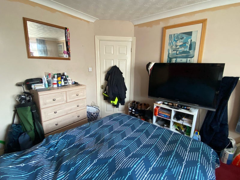 Double room in spacious house - student accommodation in Lordshill - img_1