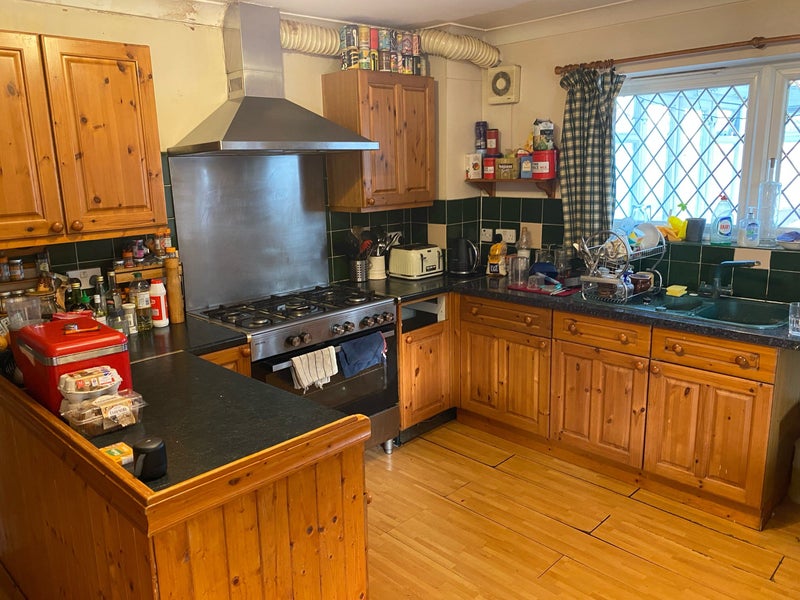 Double room in spacious house - student accommodation in Lordshill - img_4