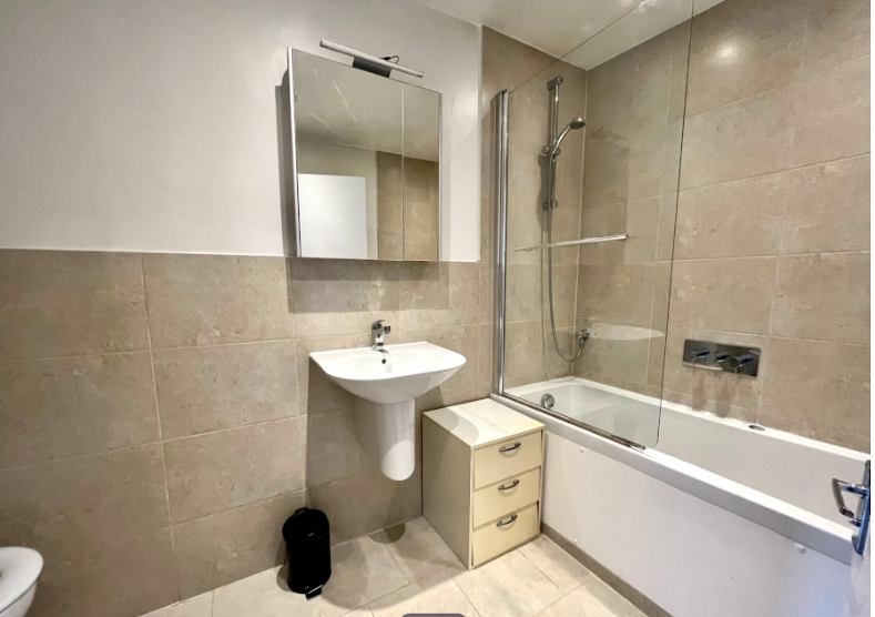 Double room in the heart of London - student accommodation in Baker Street - img_7