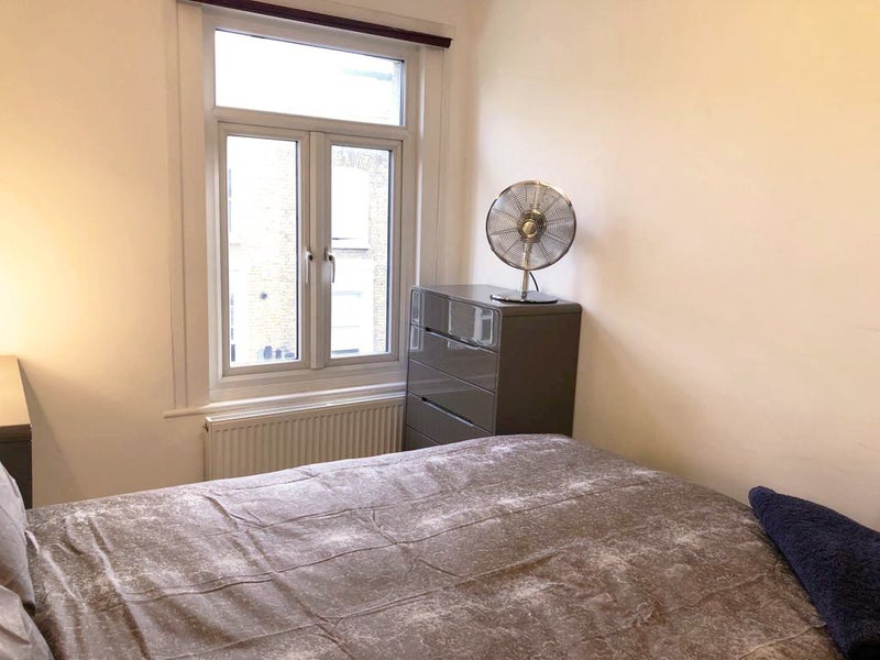 Double room in trendy, central Brixton pad - student accommodation in Brixton - img_1