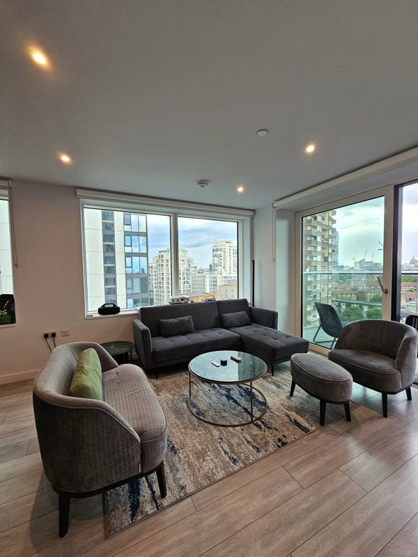 Double room + Private bath w/London Skyline views - student accommodation in Elephant and Castle - img_3
