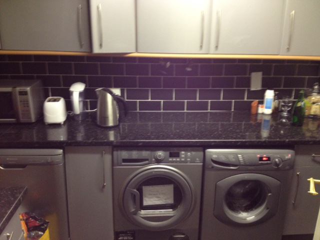 Double Room To Let In Surbiton - student accommodation in Surbiton - img_2