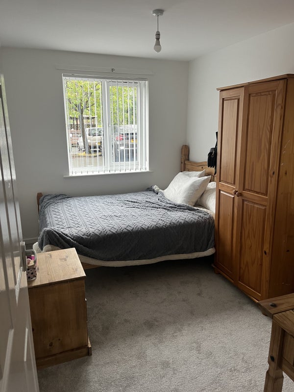Double room to rent - student accommodation in Salford - img_2
