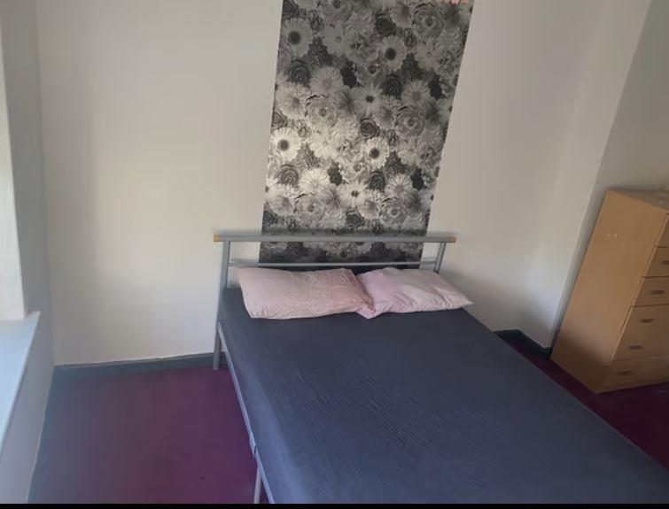 Double room to rent - student accommodation in Stirchley - img_6