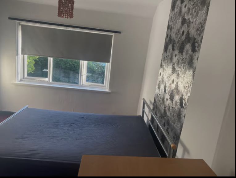 Double room to rent - student accommodation in Stirchley - img_8