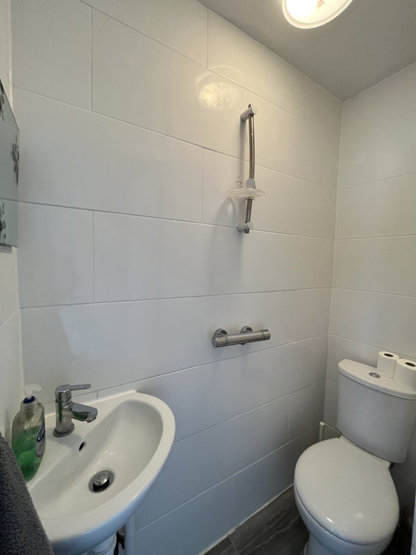 Double Room w/ Private Bathroom Canning Town E16 - student accommodation in Canning Town - img_5