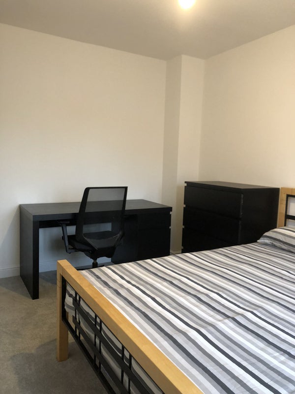 Double Room with Ensuite in GL1 - student accommodation in Gloucester - img_2