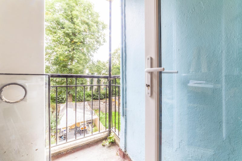Double room with Living area & Free parking - student accommodation in Putney Heath - img_11