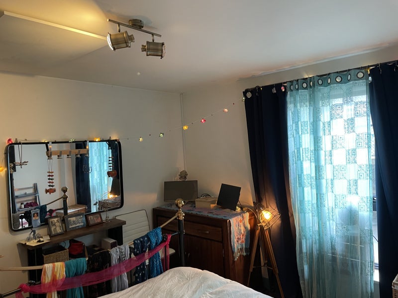 Double Room with own bathroom - student accommodation in London E1W - img_2