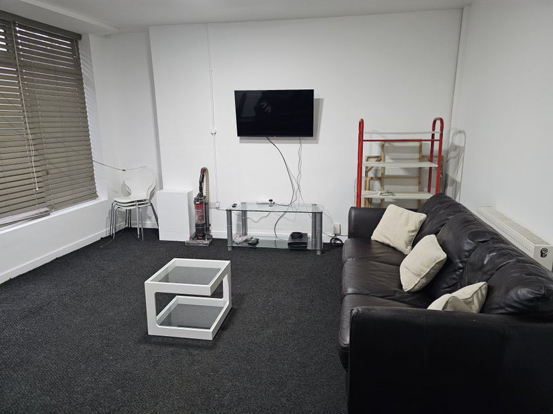 Double Rooms available to Let in 79  Granville Rd - student accommodation in Liverpool - img_3