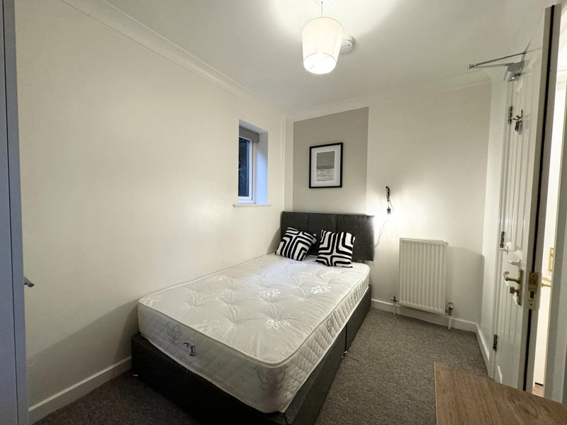 Double Rooms, Soon to be Refurbished - Stanmore - student accommodation in Winchester - img_6