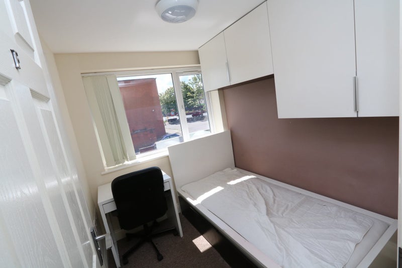 Dysart Close – 4 bed 4 bathroom - Bills Included - student accommodation in Coventry - img_6