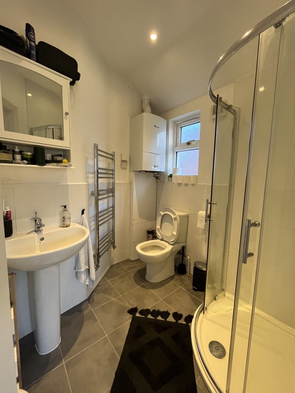 Double Room Available in Stunning Edwardian Home - student accommodation in Muswell Hill - img_1