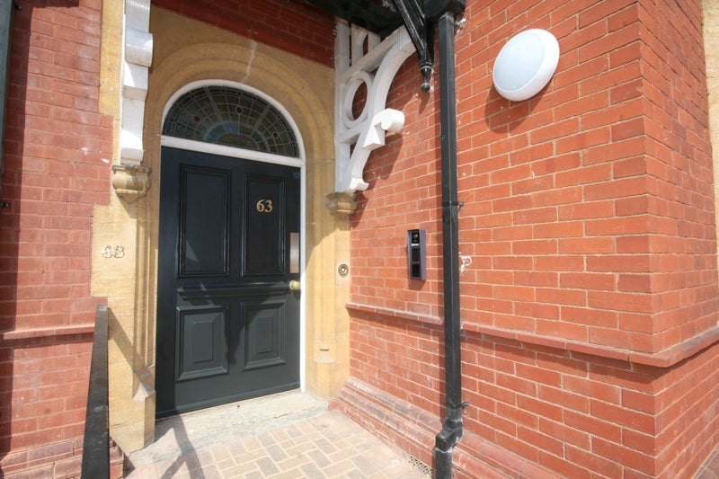En Suite double room in premium HMO - student accommodation in Yeovil - img_4