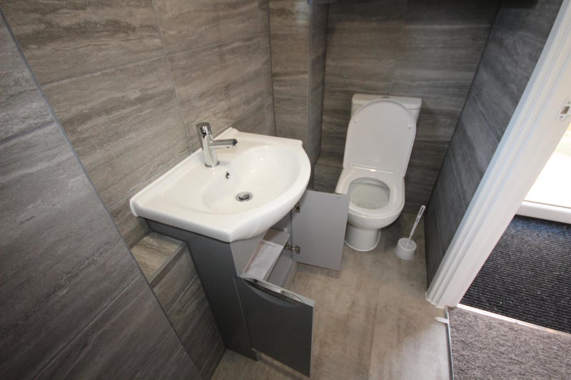 En Suite double room in premium HMO - student accommodation in Yeovil - img_9