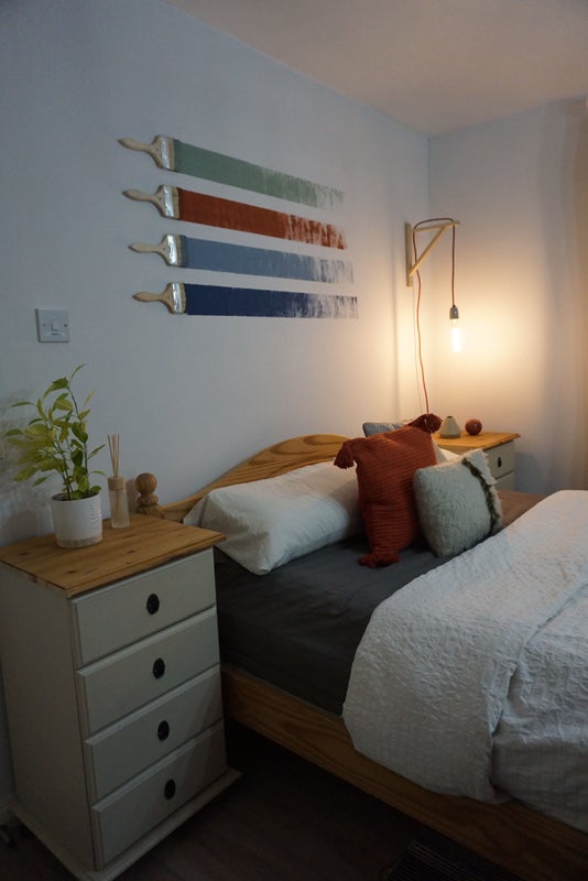 bedroom in a stylish flat - student accommodation in Newcastle upon Tyne - img_3