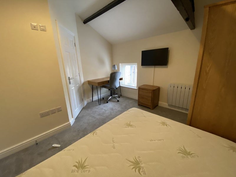 En-suite Double Bedrooms Upper Grove Street - student accommodation in Leamington Spa - img_4