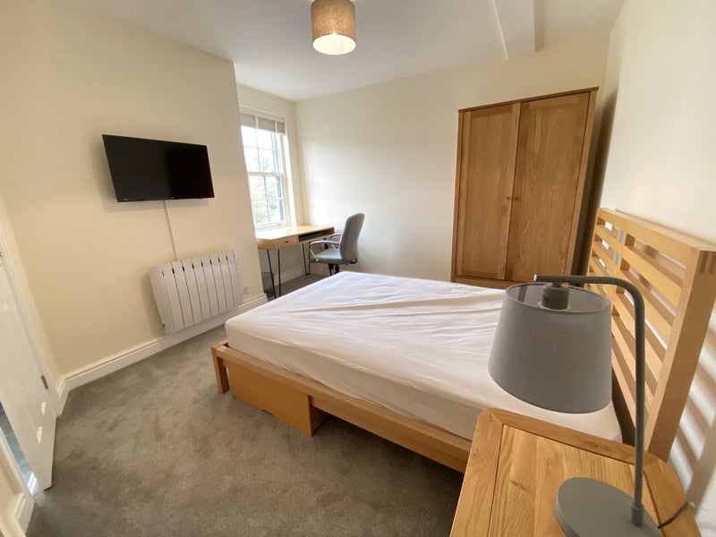 En-suite Double Bedrooms Upper Grove Street - student accommodation in Leamington Spa - img_1
