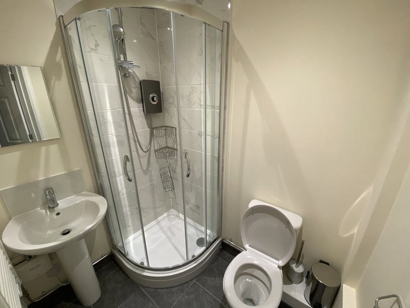 En-suite Double Bedrooms Upper Grove Street - student accommodation in Leamington Spa - img_11