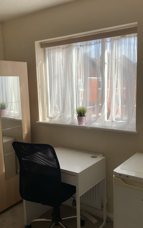 *En-Suite Double Room For Students* - student accommodation in Buckingham - img_1