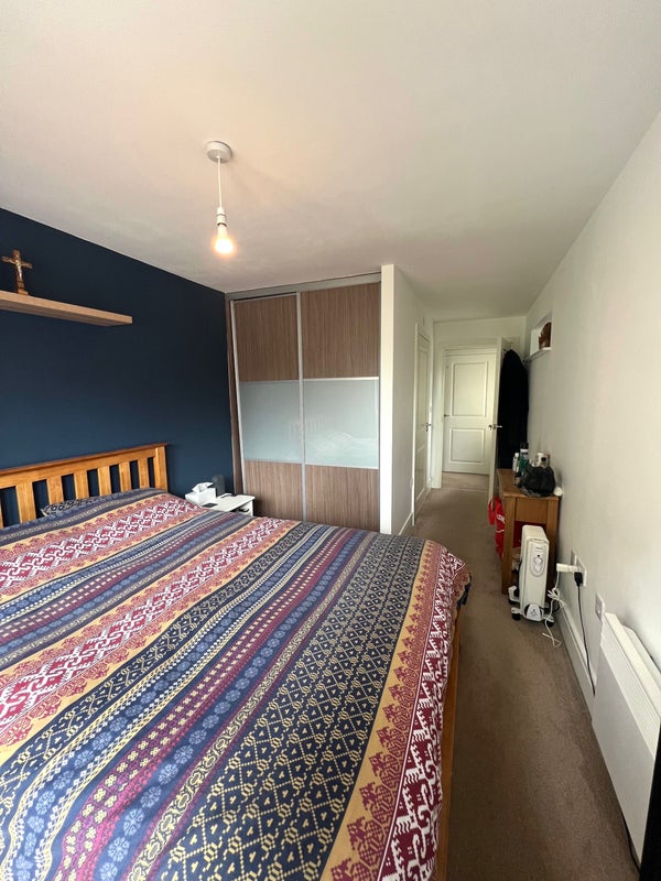 En-suite double room with balcony near university - student accommodation in Hanley - img_1