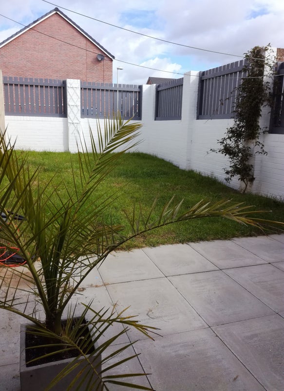 Ensuite In Brand New Town House And Double Room - student accommodation in Carmarthen - img_4