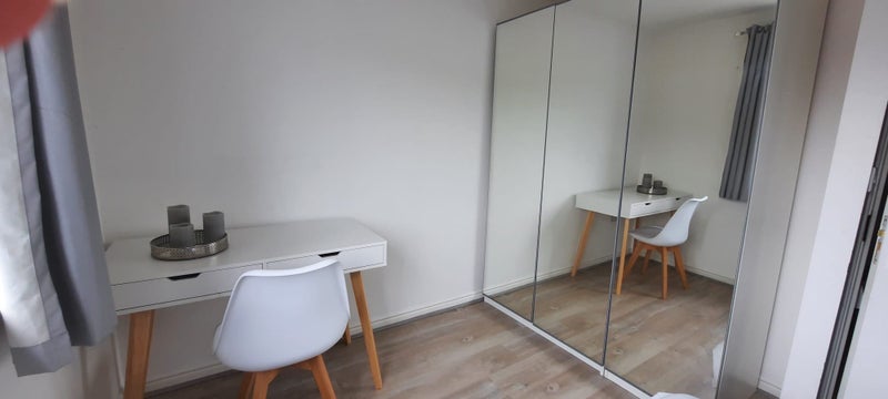 Ensuite In Brand New Town House And Double Room - student accommodation in Carmarthen - img_8