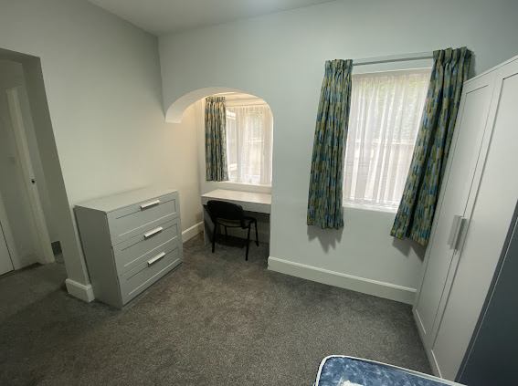 En-suite room fully furnished - student accommodation in Hull - img_6