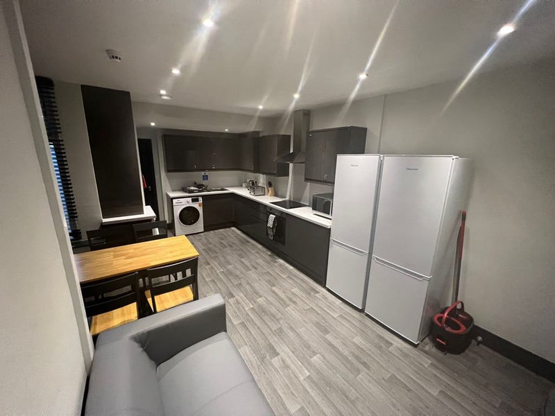 Ensuite Rooms From £455pcm/£105pw Inc All Bills - student accommodation in Grimsby - img_4