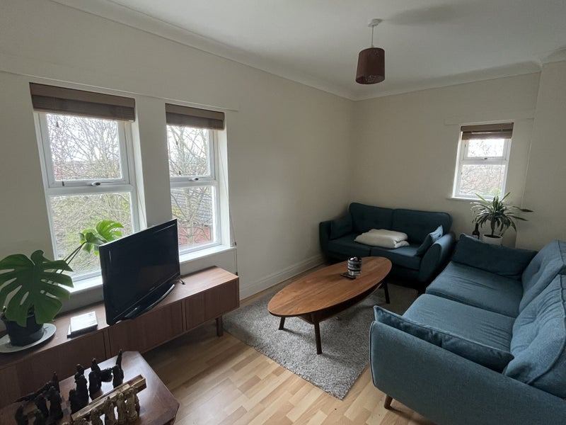 Ensuite rooms in spacious 3 bed - student accommodation in Liverpool - img_2