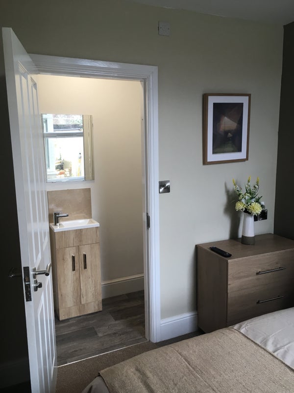 EN-SUITE ROOMS! - student accommodation in Grimsby - img_3