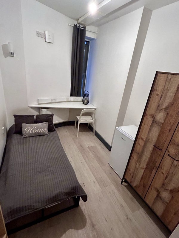 Ensuite - student accommodation in Ipswich - img_7