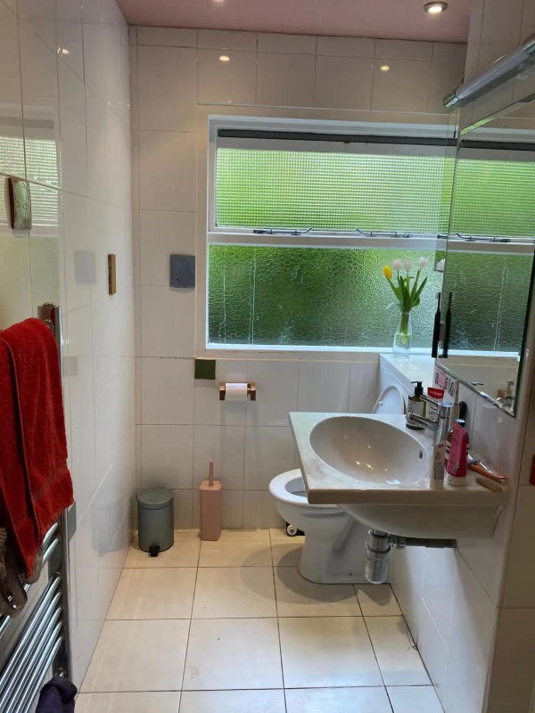 Entire 2 bed modernist flat (bills incl) SHORT LET - student accommodation in Blackheath - img_6