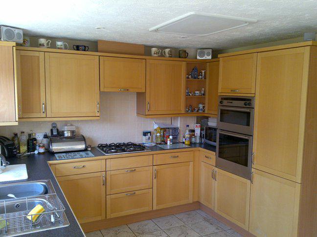 Epsom - Double room in modern house - student accommodation in Epsom - img_3