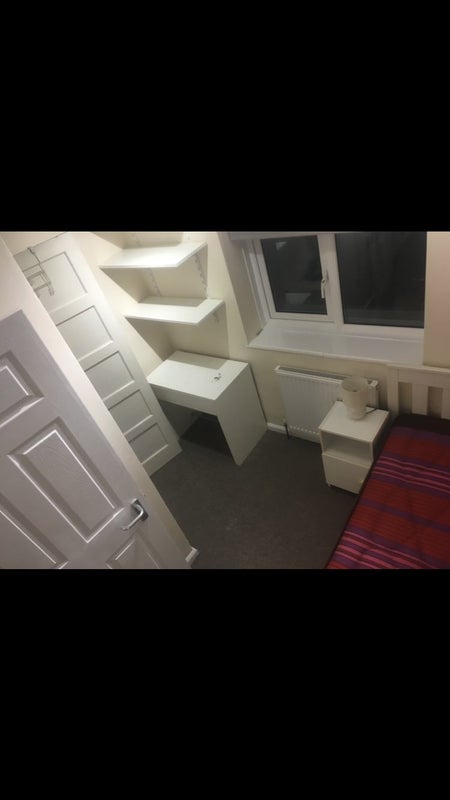 Single room property. - student accommodation in Clifton - img_1