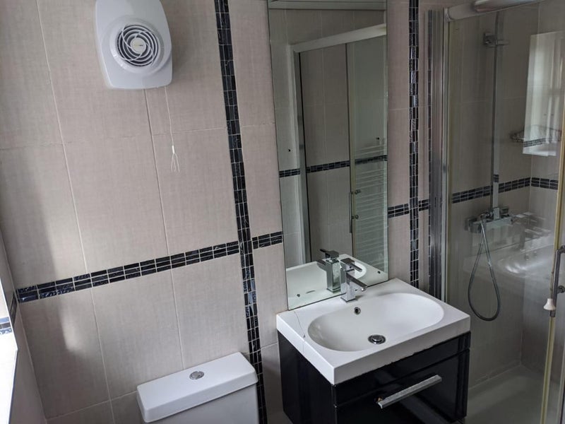 Excellent Accommodation Available - student accommodation in Birmingham - img_5