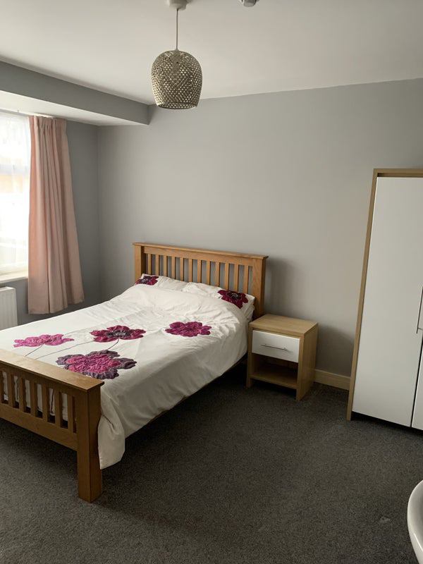 Extra Large Double Room in Adeyfield near Maylands - student accommodation in Hemel Hempstead - img_5