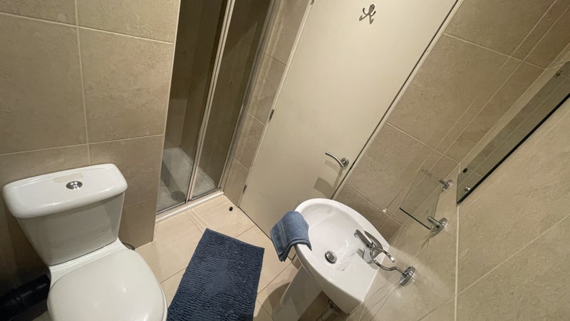 Extra Large En-Suite Double Room - Bills Inc - student accommodation in Leicester - img_4