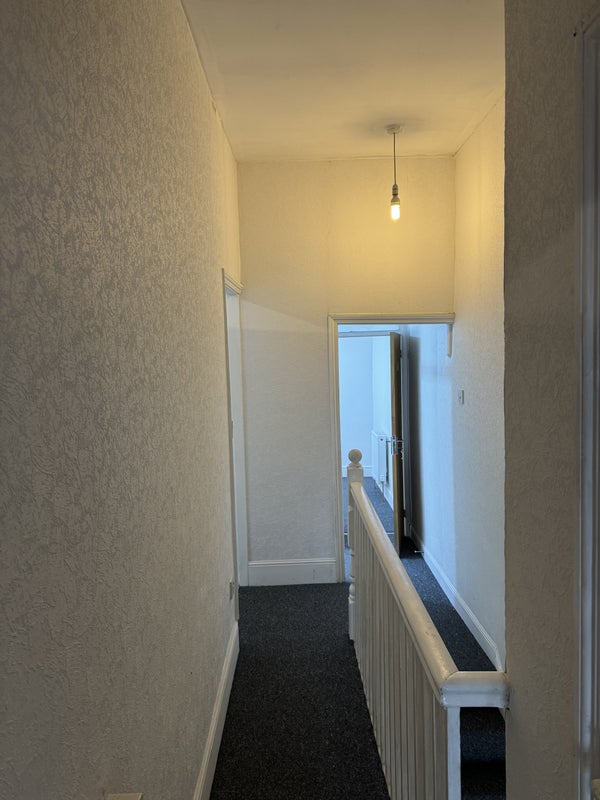 Extremely Spacious 4 bedroom house share to let - student accommodation in Birmingham - img_7