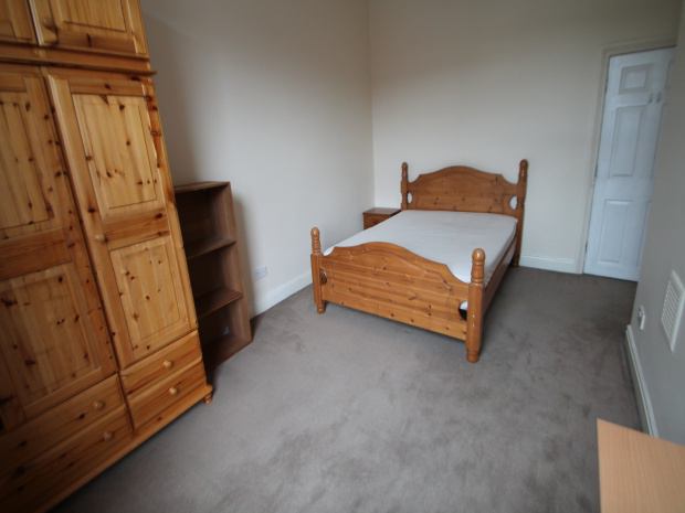 Fantastic House With Huge Rooms Near Uni/City - student accommodation in Leeds - img_8