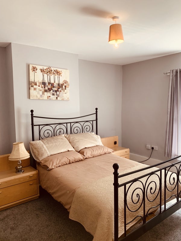 Female only Double room Price to be discussed - student accommodation in Rowlands Gill - img_7