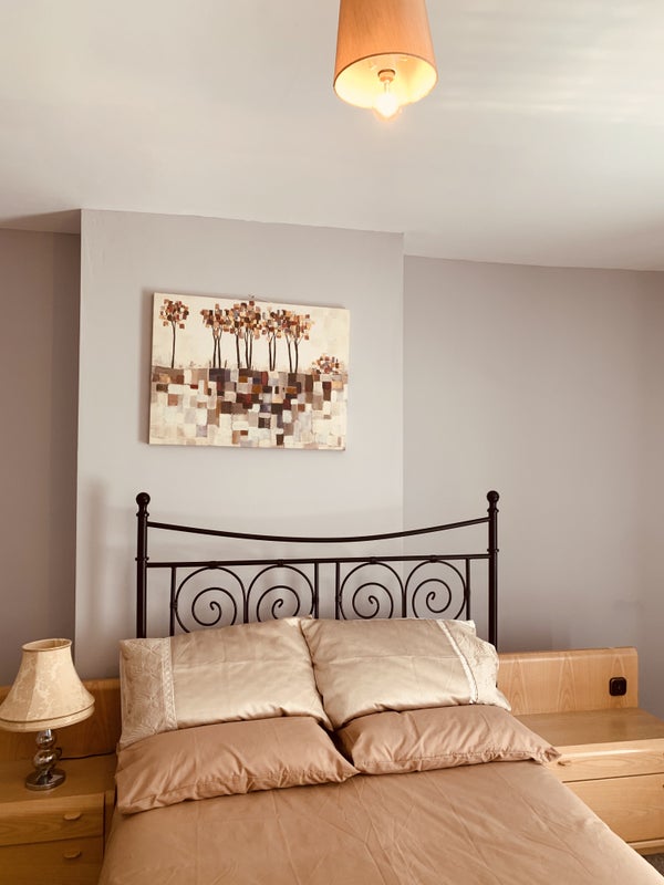 Female only Double room Price to be discussed - student accommodation in Rowlands Gill - img_8