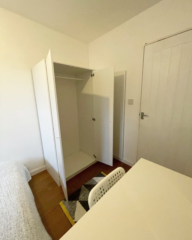 Female Only Property 🚀 Brand New Room | Greenwich - student accommodation in Greenwich - img_2