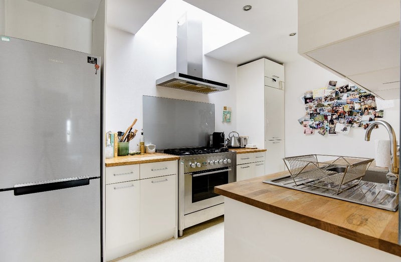 Flat available for rent for short and long stays - student accommodation in Notting Hill - img_3