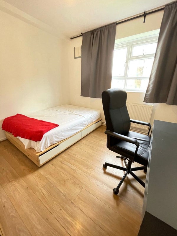  Flatshare Near Old Street and Shoreditch - student accommodation in Old Street - img_4
