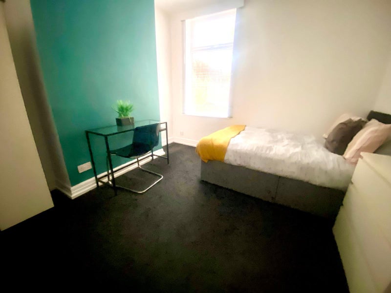 Friendly, Professional House Share - student accommodation in Salford - img_9